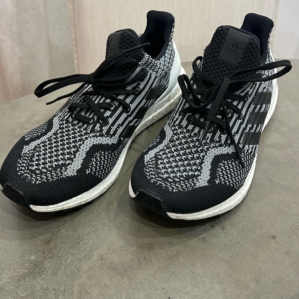 Men’s Adidas Ultraboost worn once